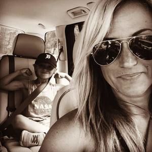 Meet your Posher, Michele